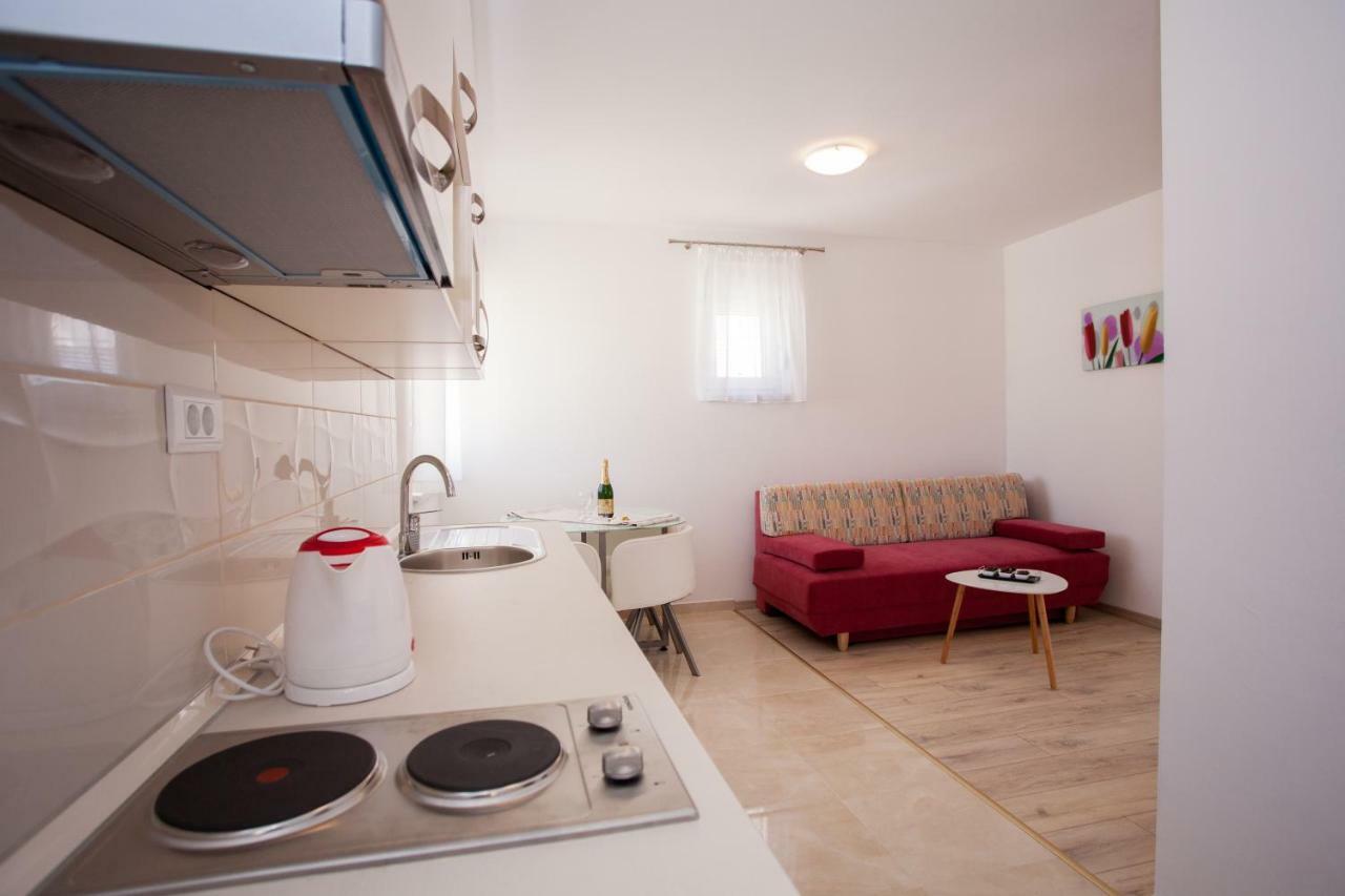 Apartments Mia 4&5 Baška Voda Eksteriør bilde