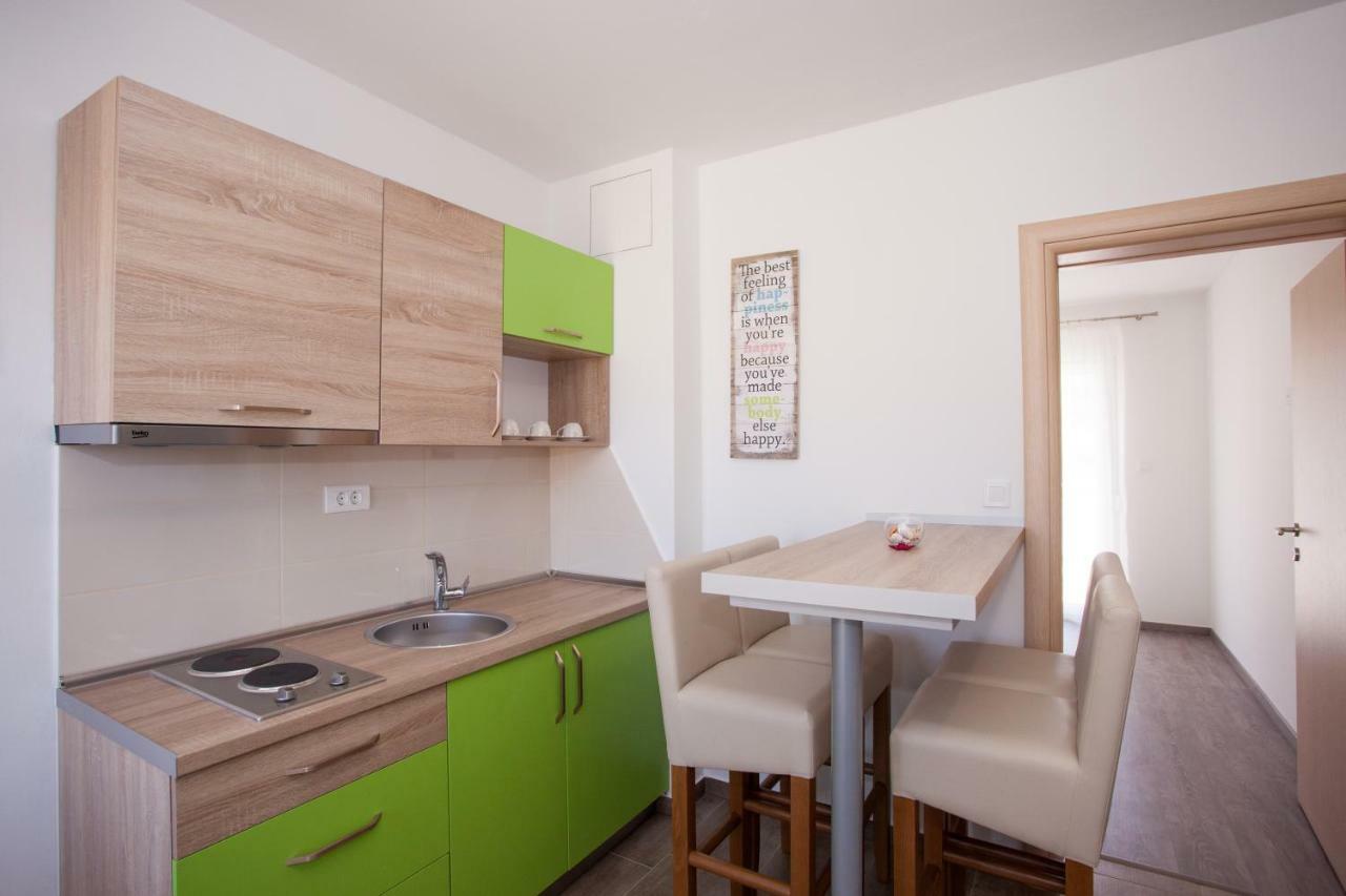 Apartments Mia 4&5 Baška Voda Eksteriør bilde